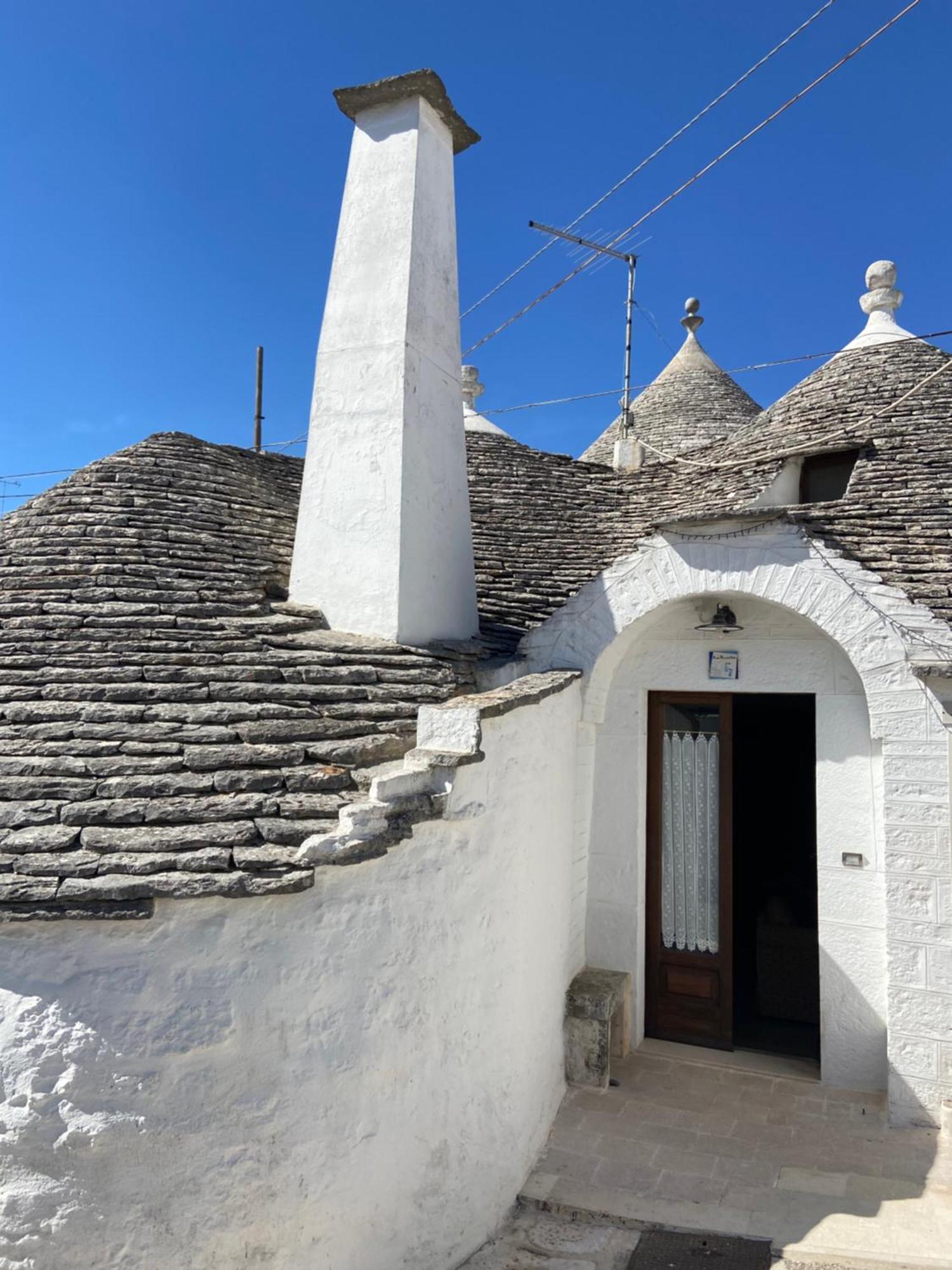 شقة A Due Passi Dal Centro - Trullo ألبيروبيللو المظهر الخارجي الصورة