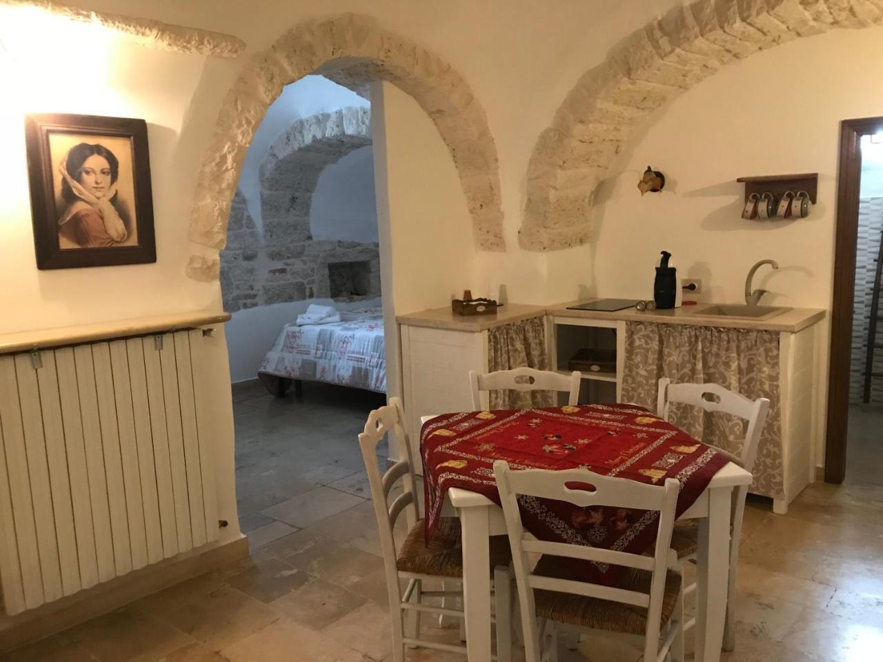 شقة A Due Passi Dal Centro - Trullo ألبيروبيللو المظهر الخارجي الصورة