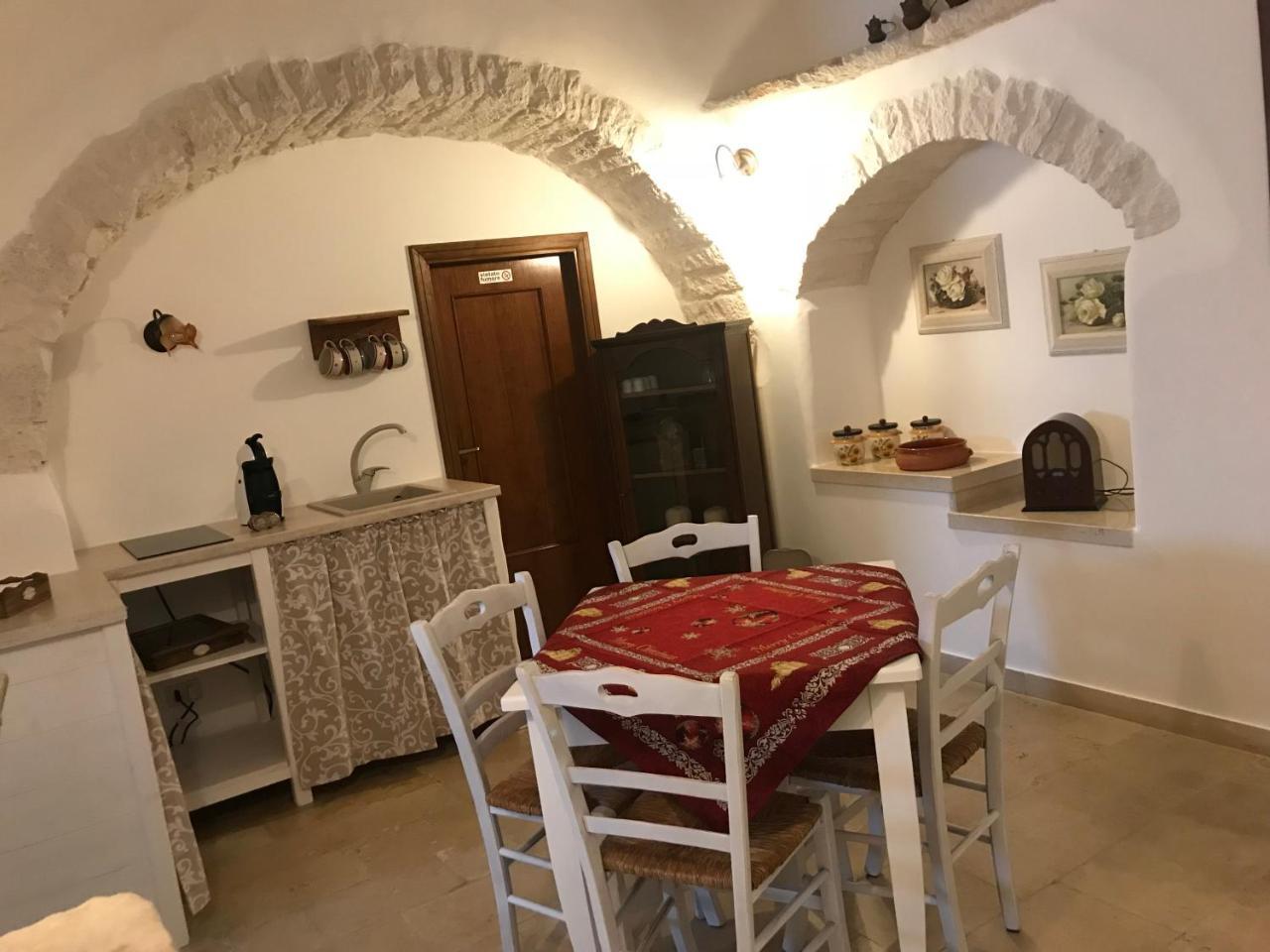شقة A Due Passi Dal Centro - Trullo ألبيروبيللو المظهر الخارجي الصورة